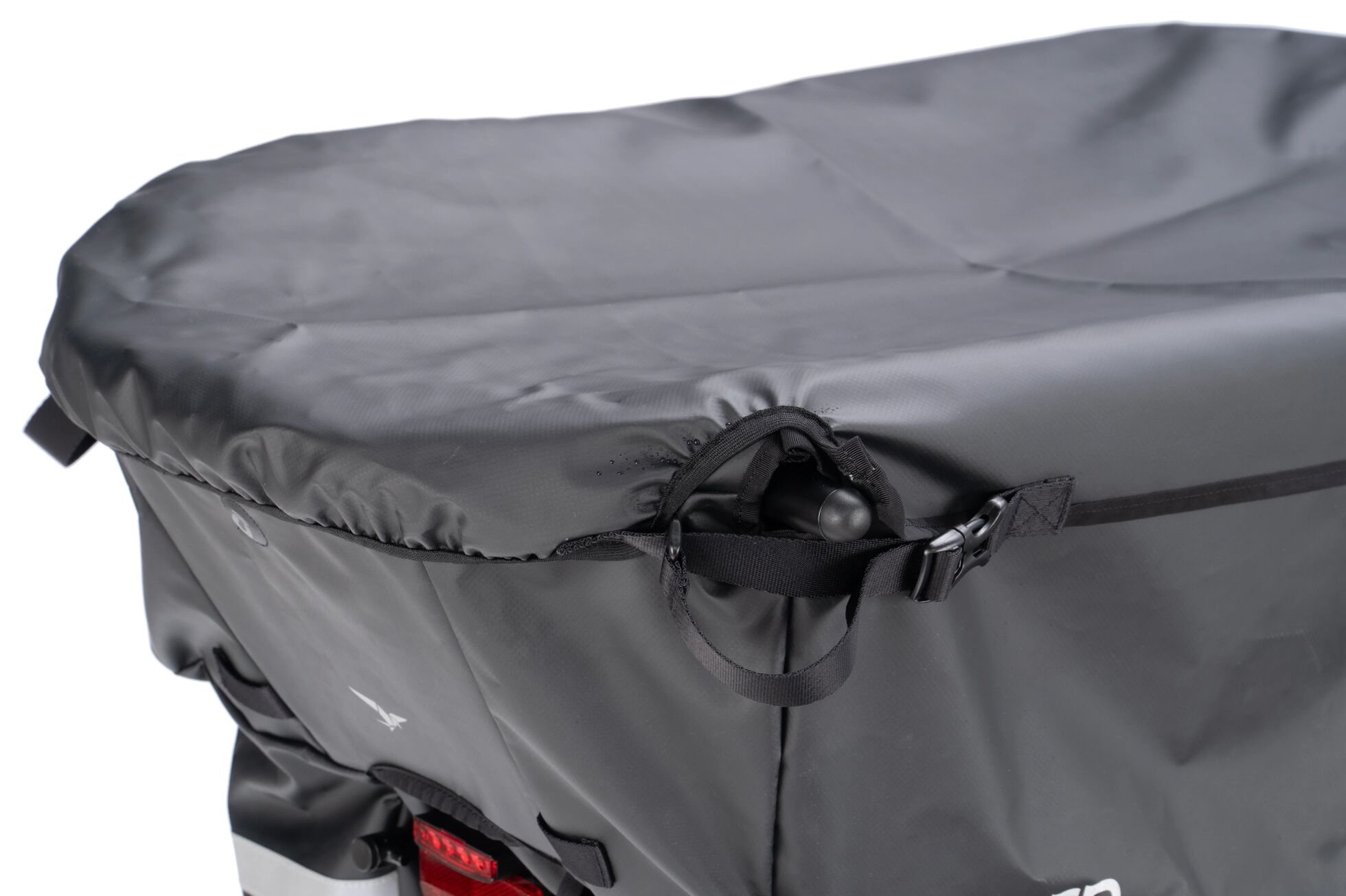 cargo lid on the storm box