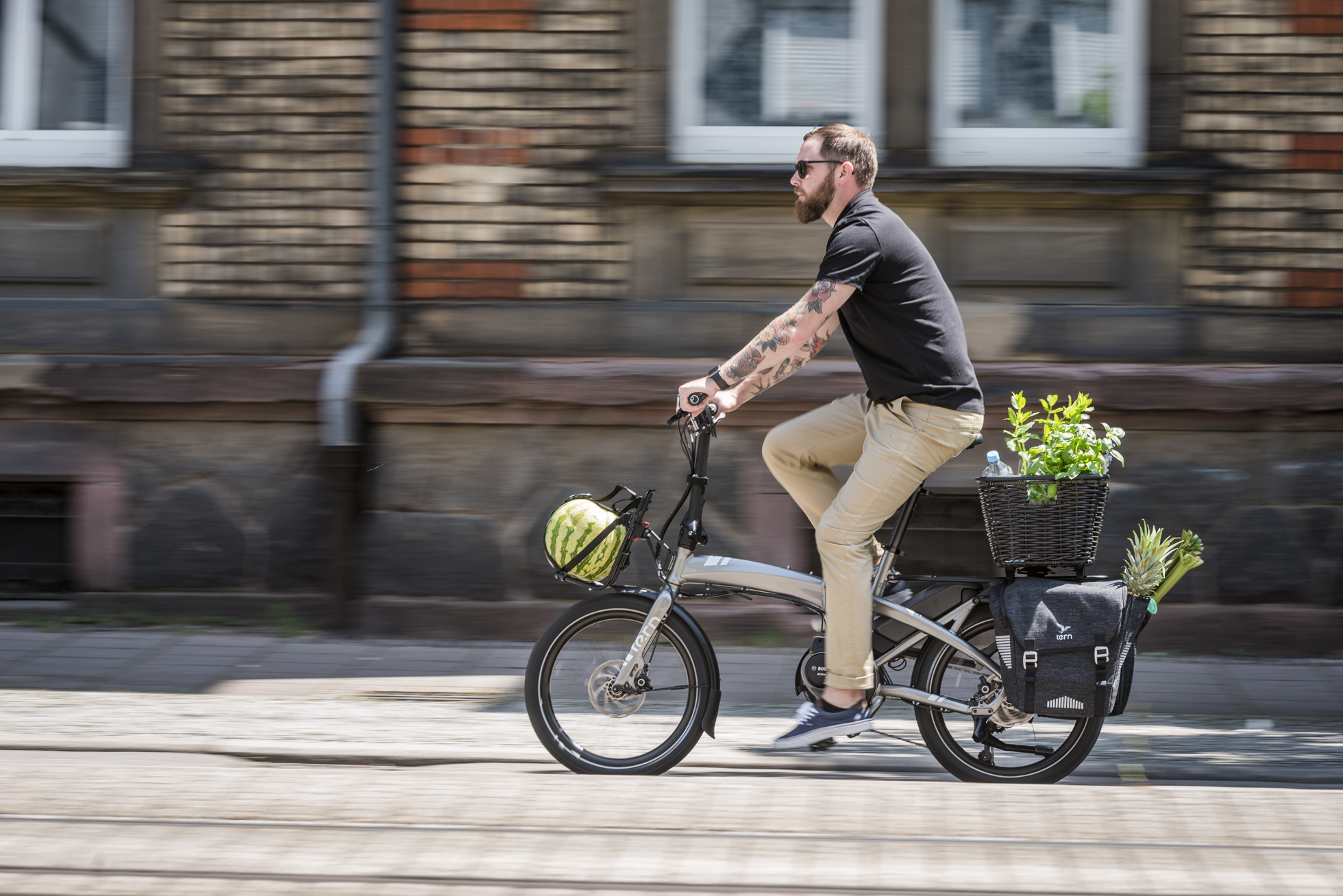 tern vektron q9