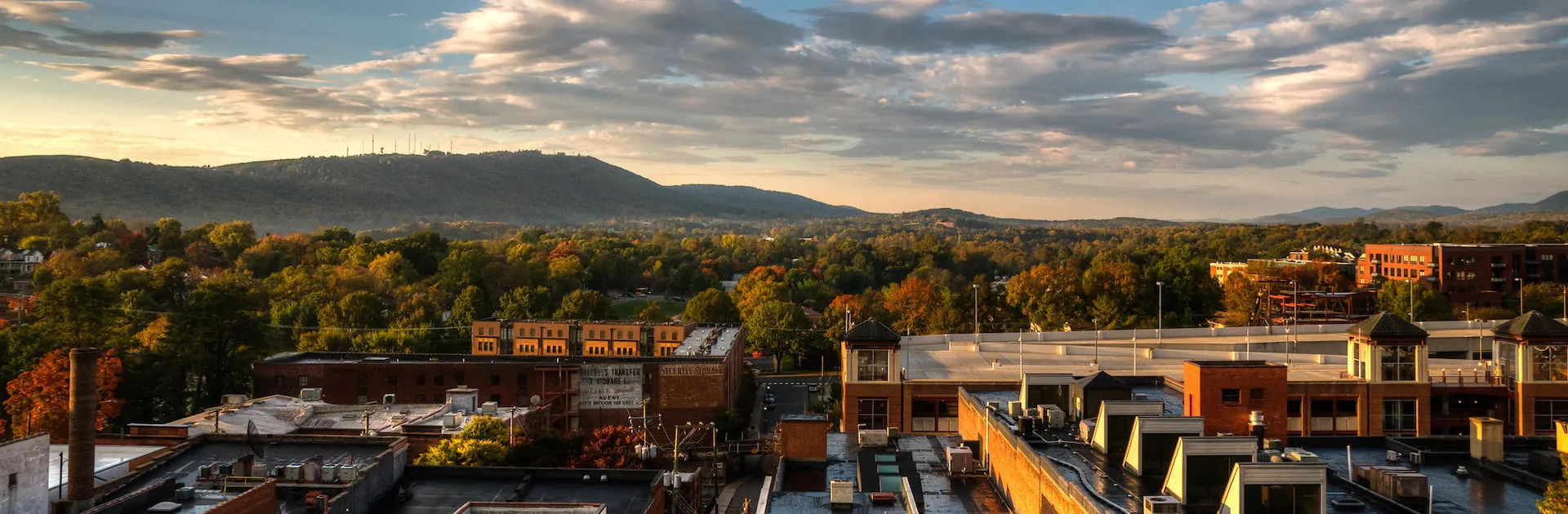 Autumn Morning, by Bob Mical under a CC 2.0 license