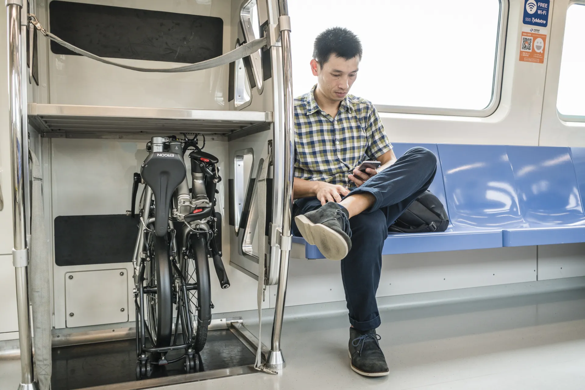 BYB P8: Compact Folding Bike for Urban Commuting | Tern