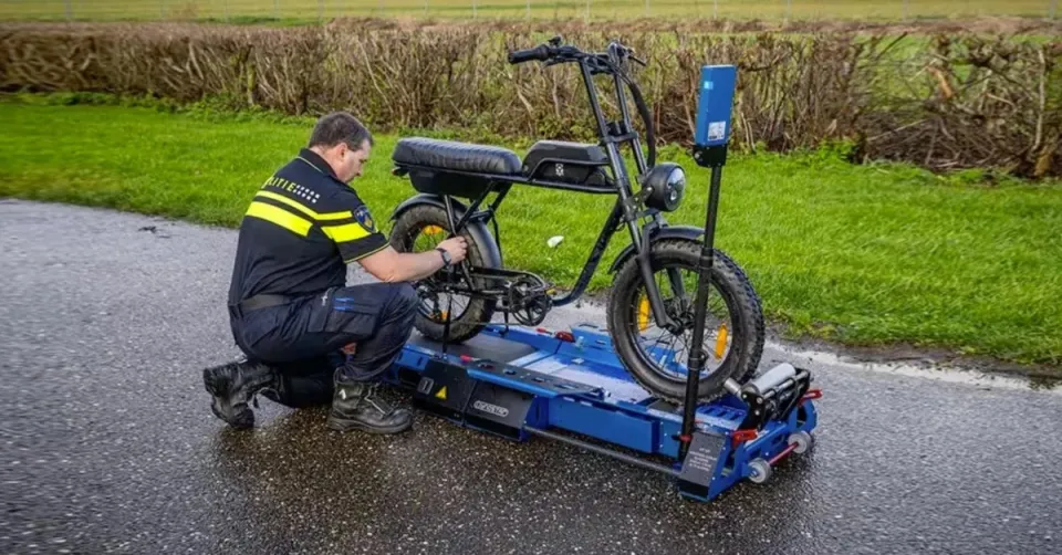 Dutch police use dynamometer to test speed of vehicles including ebikes