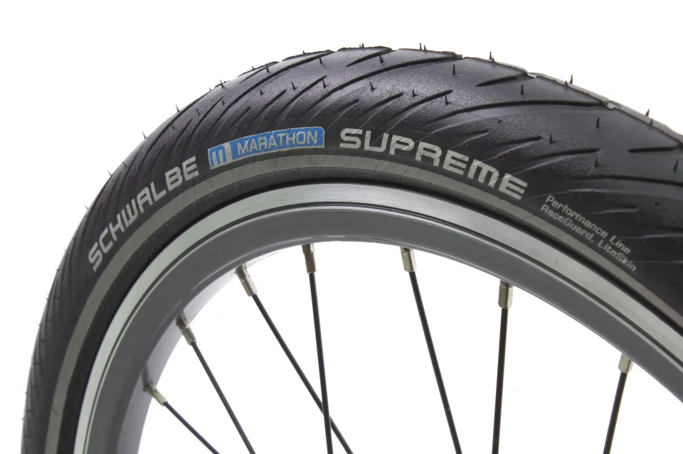 Schwalbe Marathon Supreme Tire